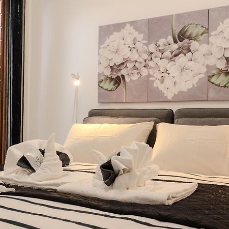 Residenze Longhi Panzió Vasto Kültér fotó