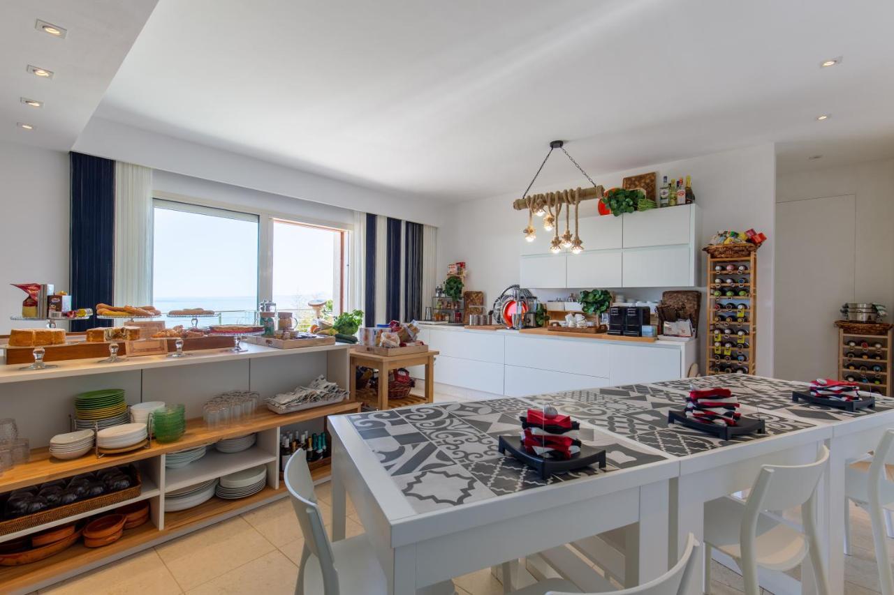 Residenze Longhi Panzió Vasto Kültér fotó