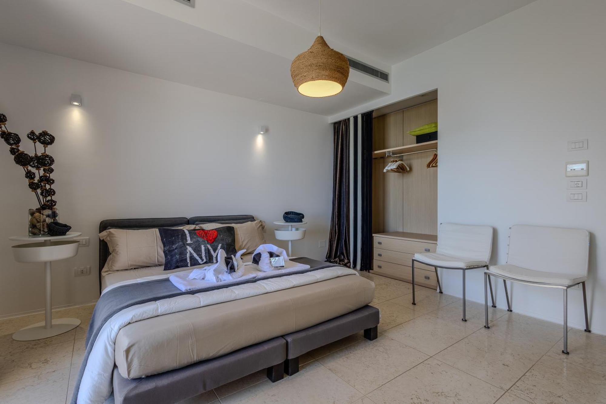 Residenze Longhi Panzió Vasto Kültér fotó